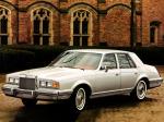 Lincoln Continental 1982 года